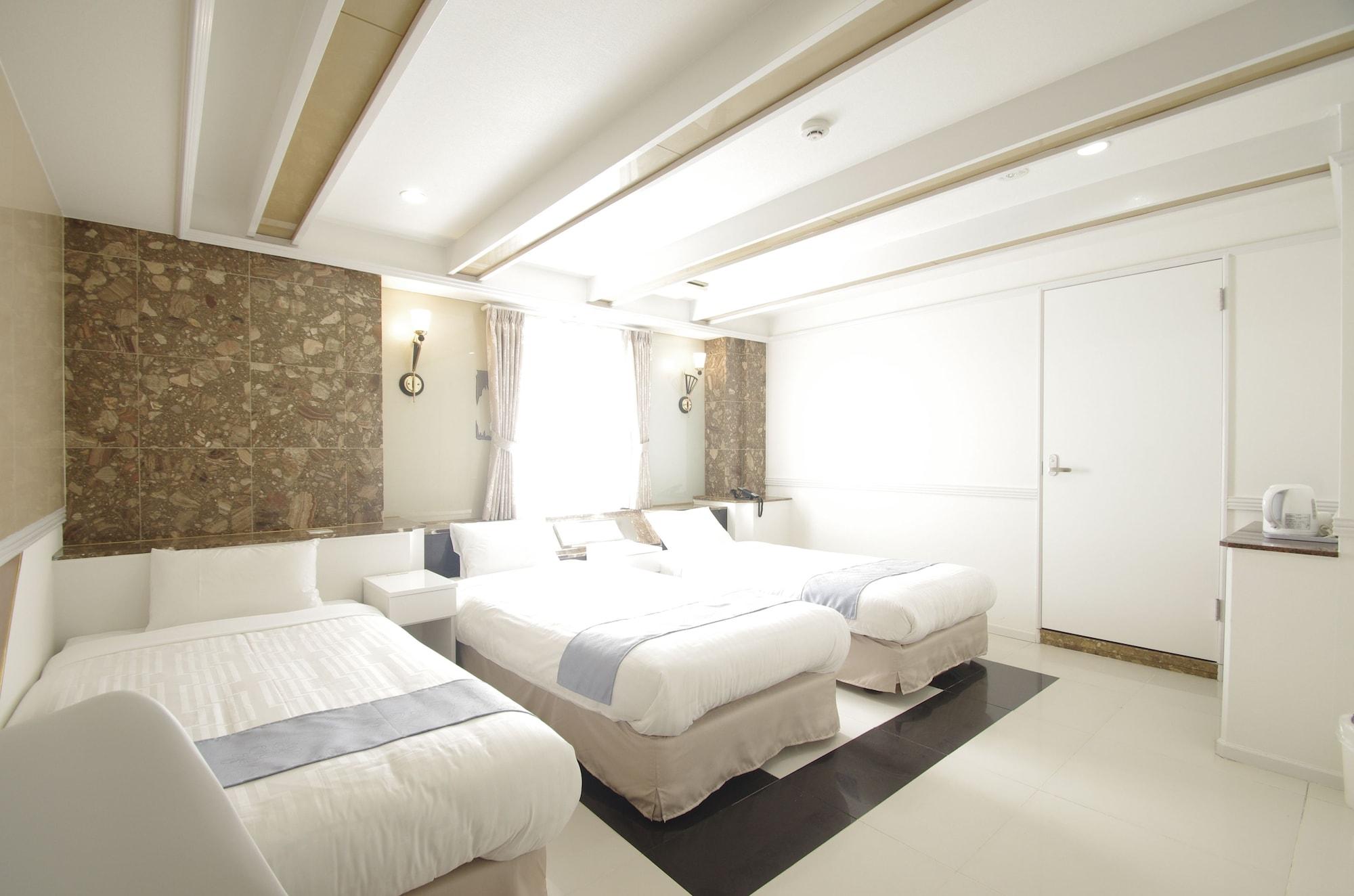 Hotel Imalle Yokohama Isezakicho Екстер'єр фото